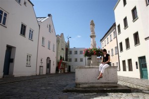 Frauengasse mit Marienbrunnen